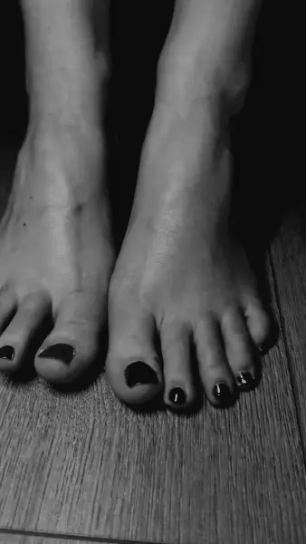 Noir...