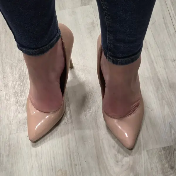 Nude patent heel vibezzz.