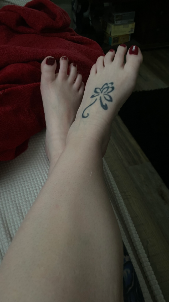 Come rub my feet right now ! It’s a order 