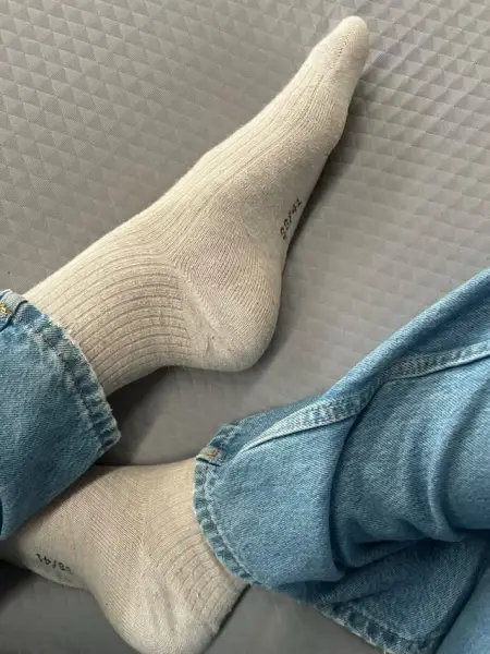 Ces chaussettes côtelées, vous aimez ? 🤍